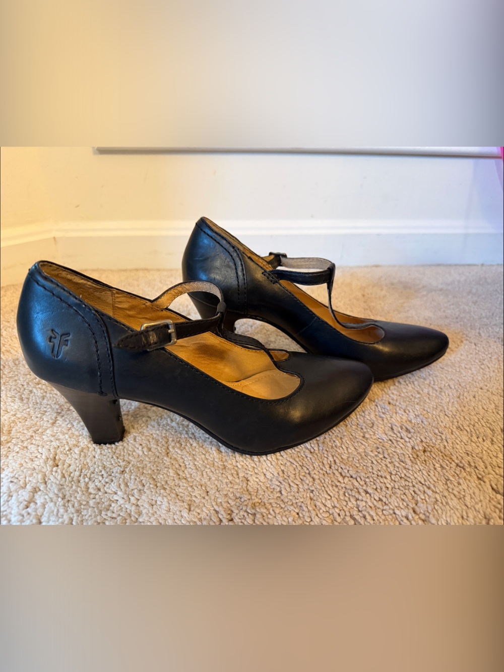 Frye Black Leather T-Strap Mid Heels - Picture 2 of 5
